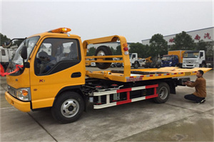 细河哪里有拖车服务